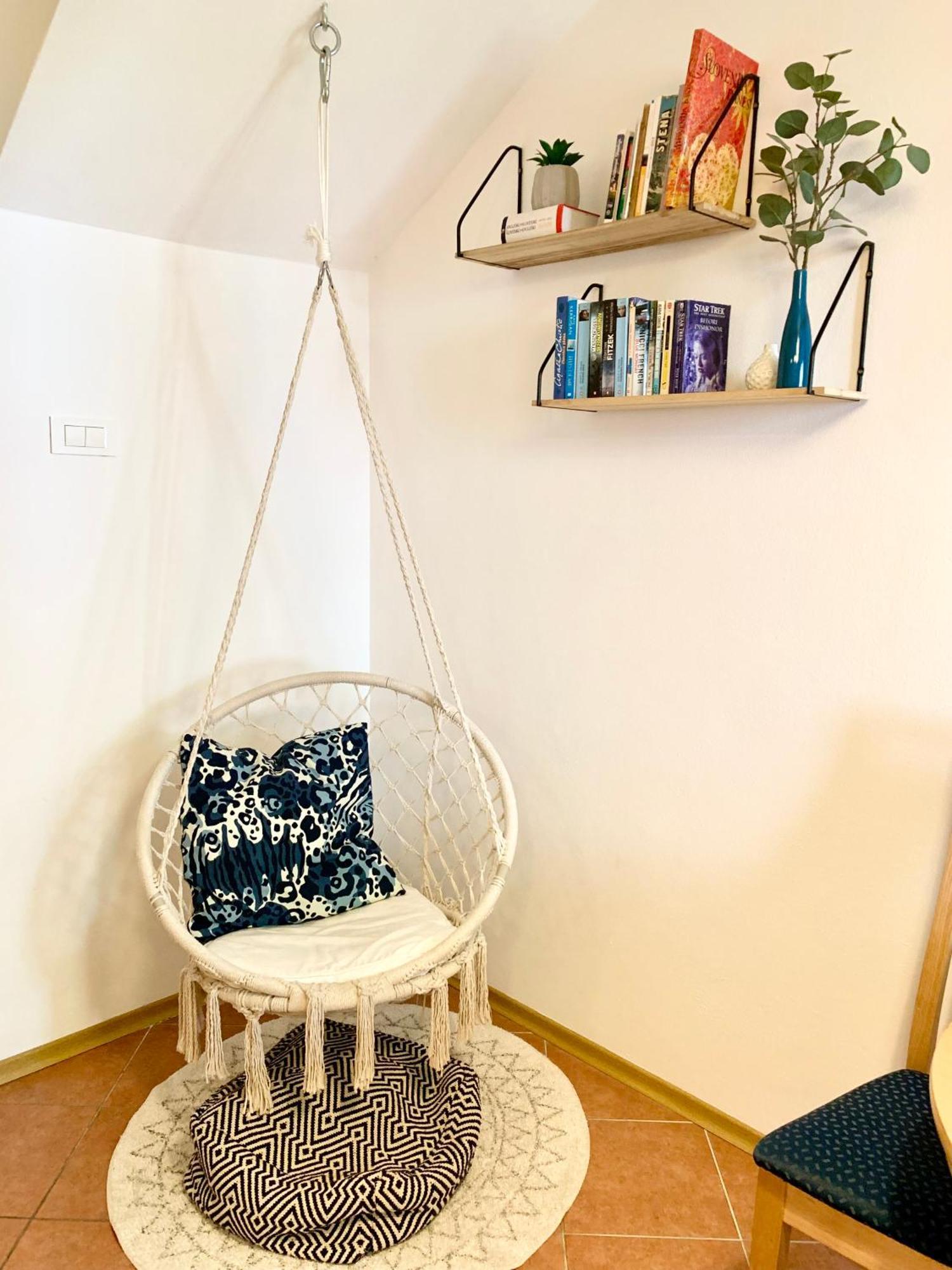 Apartment Bc โบเว็ก ภายนอก รูปภาพ